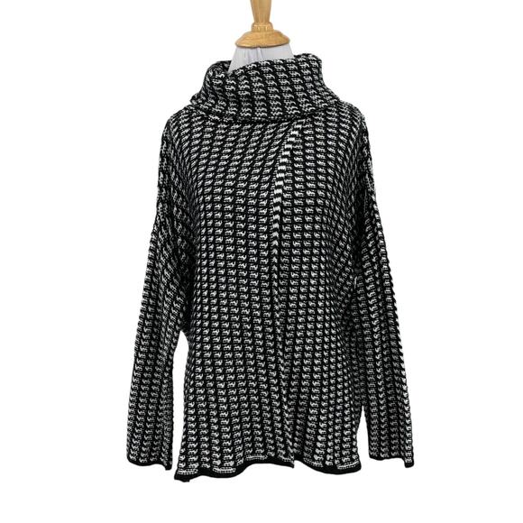 Elan Sweater Womens OS One Size Black White Knit Crochet Funnel Neck Oversized - Picture 1 of 11